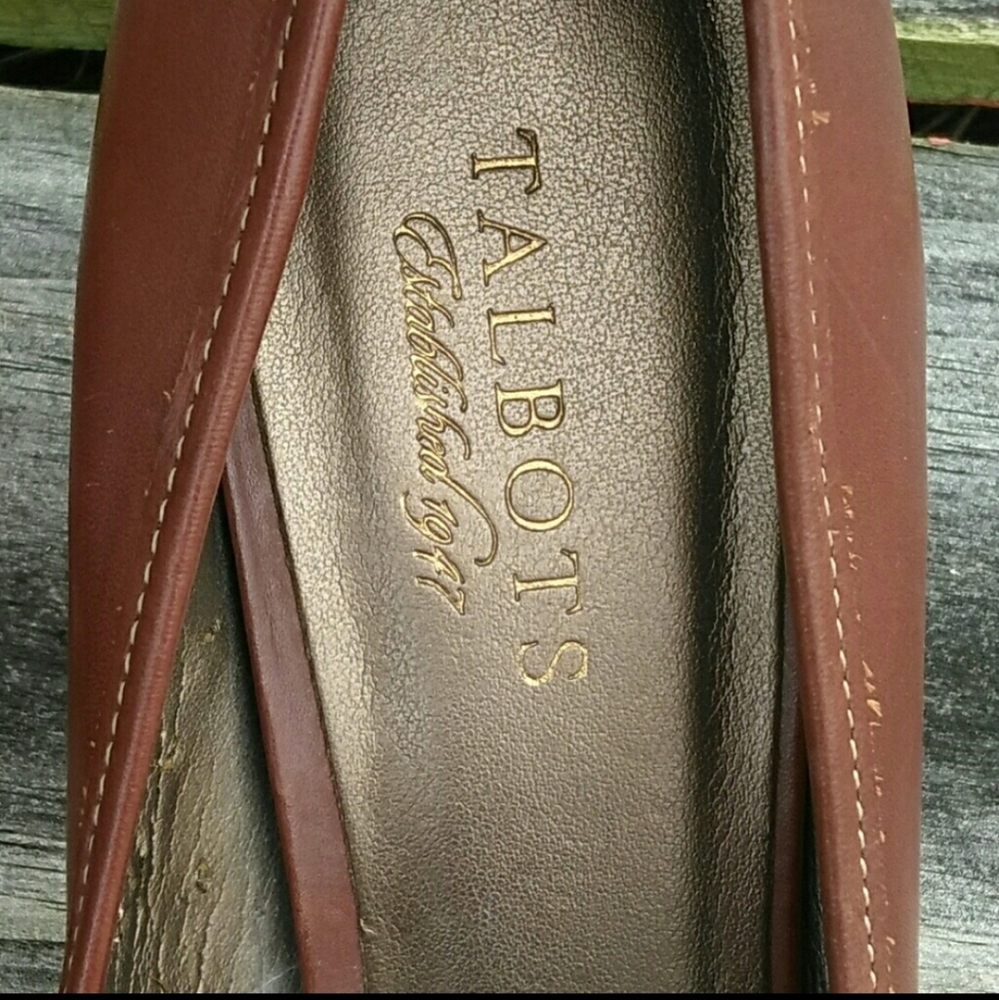 TALBOTS BROWN SMOOTH LEATHER HEELS SIZE 7.5 - Picture 6 of 8